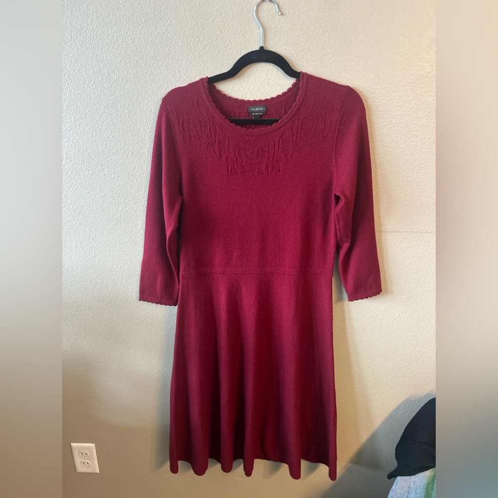 Talbots 100% Merino Wool Fit & Flare Sweater Dress – Burgundy – Medium
